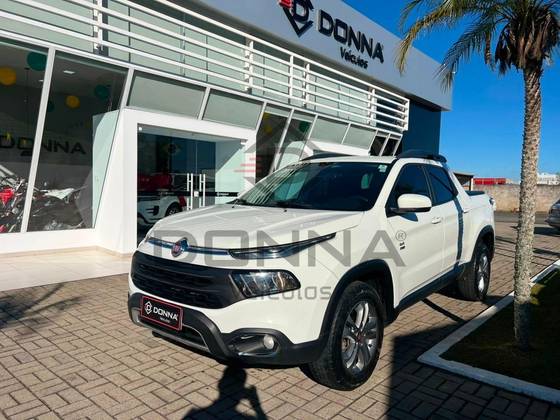 FIAT TORO 2.0 16V TURBO DIESEL FREEDOM 4WD AT9 FIAT TORO 2.0 16V TURBO DIESEL FREEDOM 4WD AT9